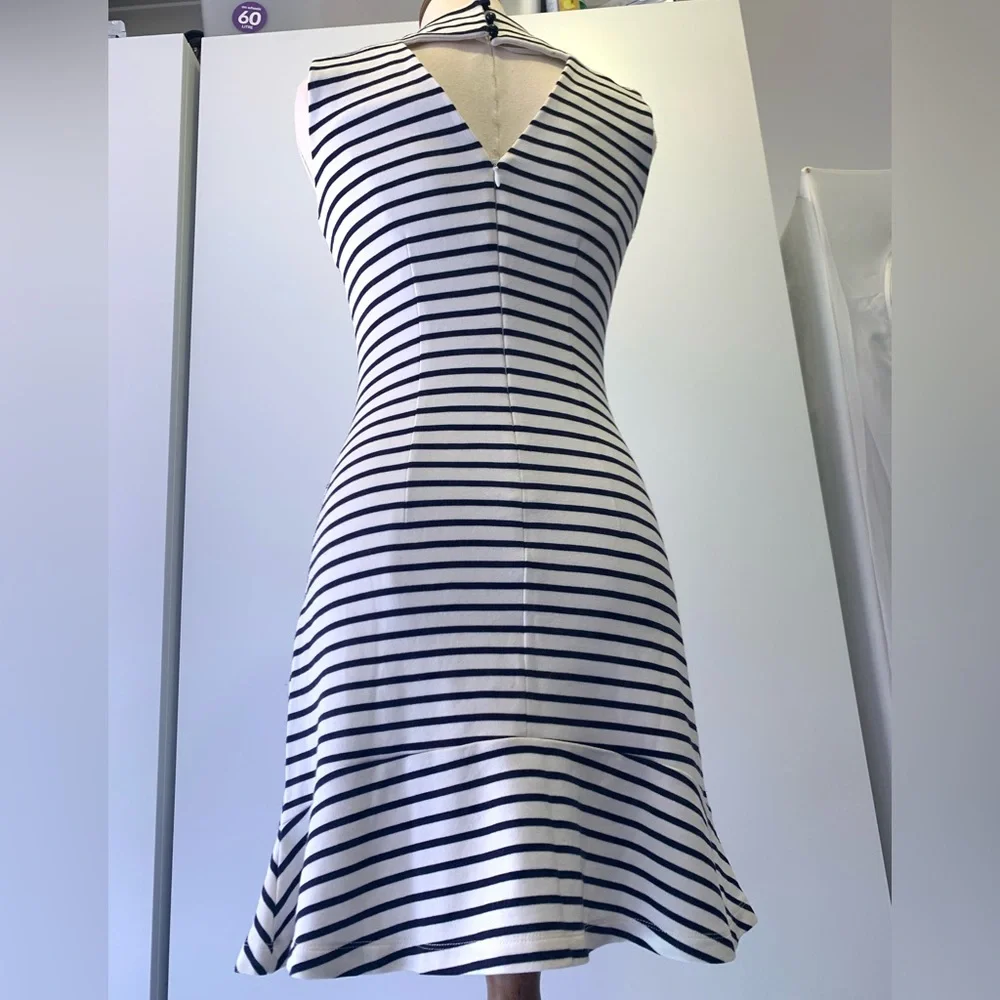 Esprit- 100% Cotton embroidered stripes dress - Picture 5 of 10